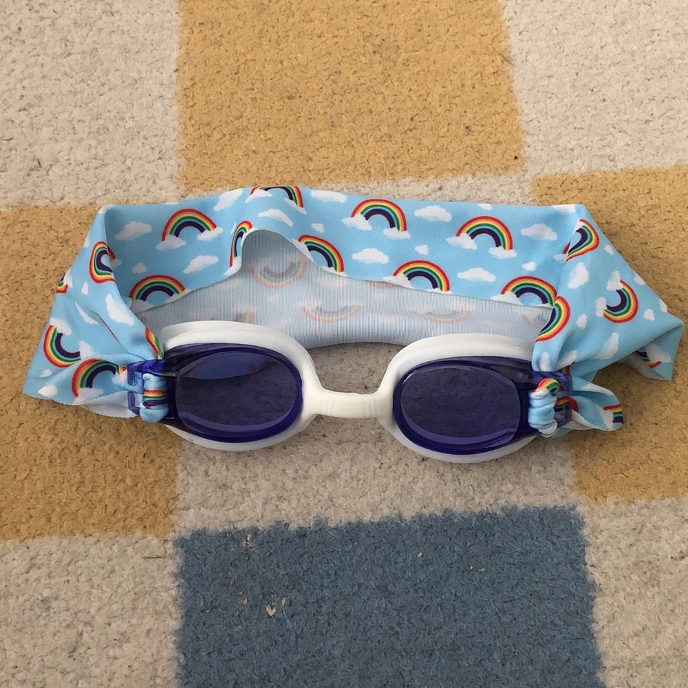 🛍️ Kids Rainbow Swim Goggles - Blue and White